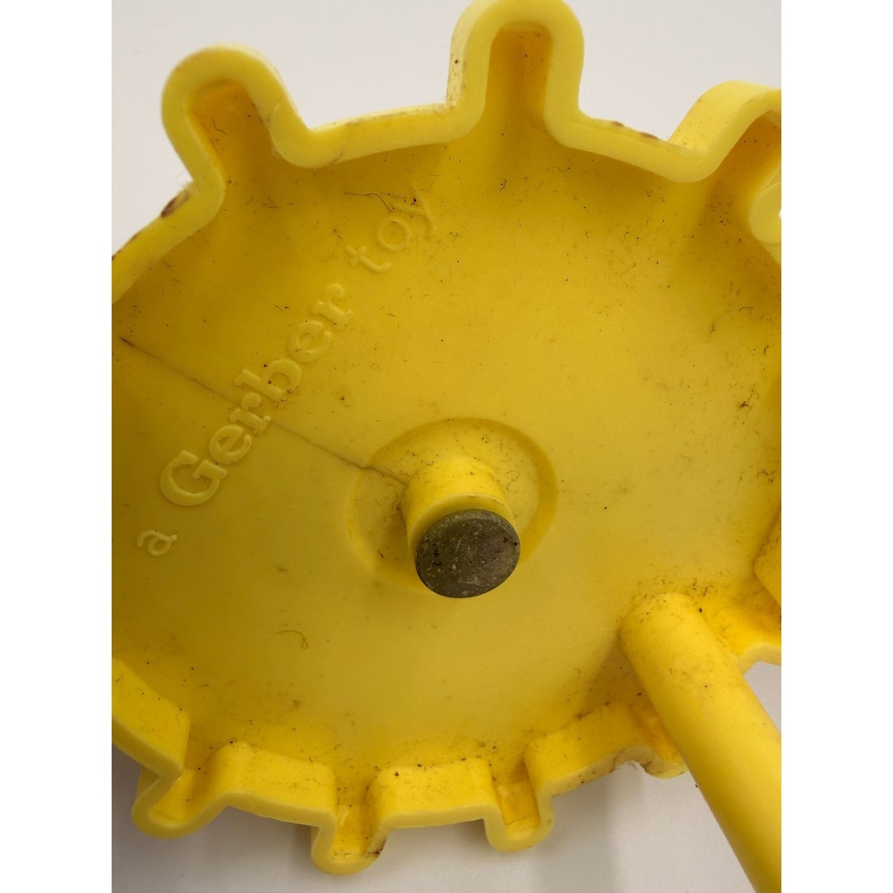 Vintage Gerber Baby Toy Rattle Spinning Gear Blue Yellow Red Primary Colors - Picture 4 of 4